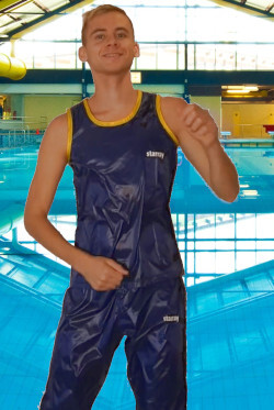 swim singlet in pool